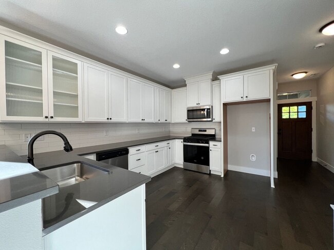 Building Photo - St. John’s Duplex