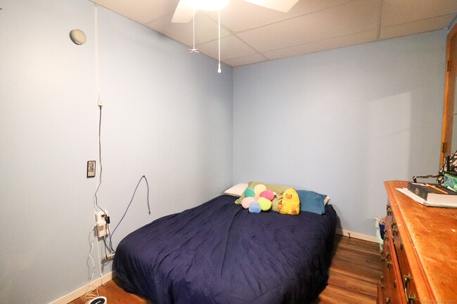 Building Photo - 63 Home Ave