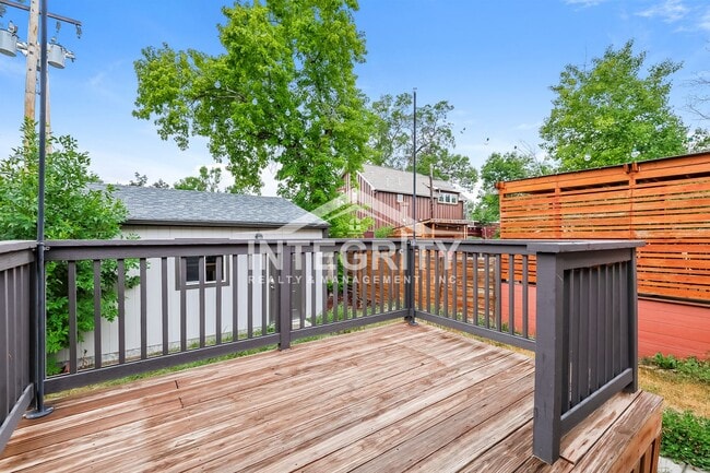 Building Photo - 3622 W 29th Ave