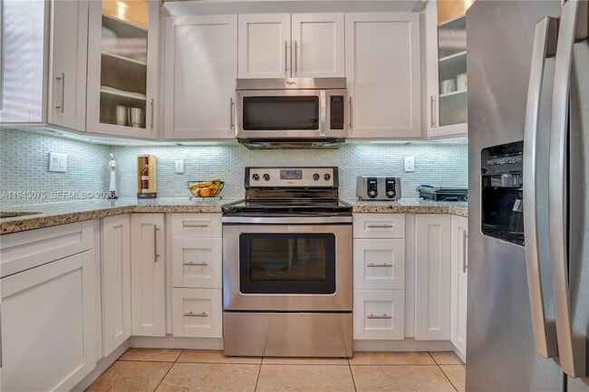 Building Photo - 7806 NW 116 Pl