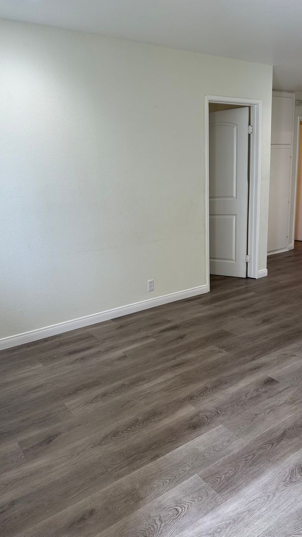 Interior Photo - Kamia Village