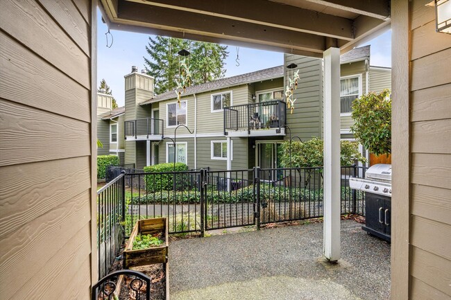 Building Photo - Spacious 2-bed 2-bath condo in Everett