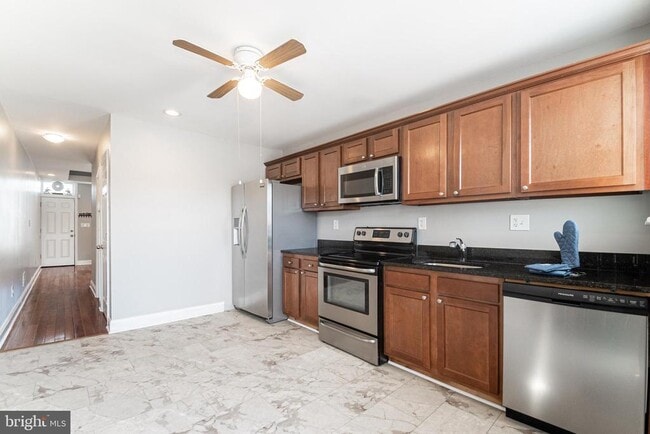 Building Photo - 1107 N Collington Ave