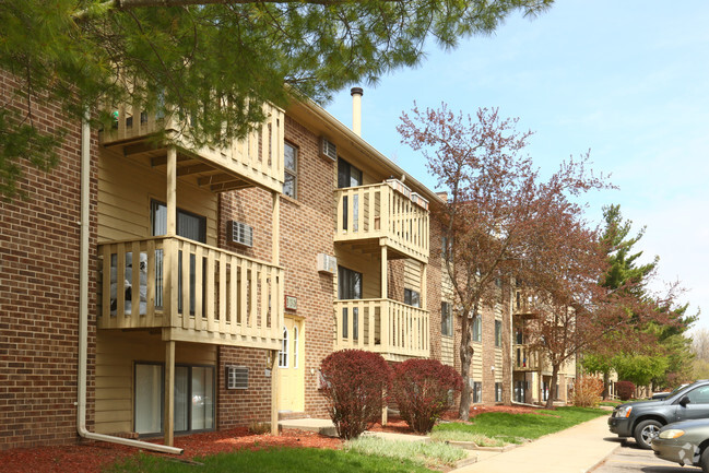 Building Photo - Homestead Apartments