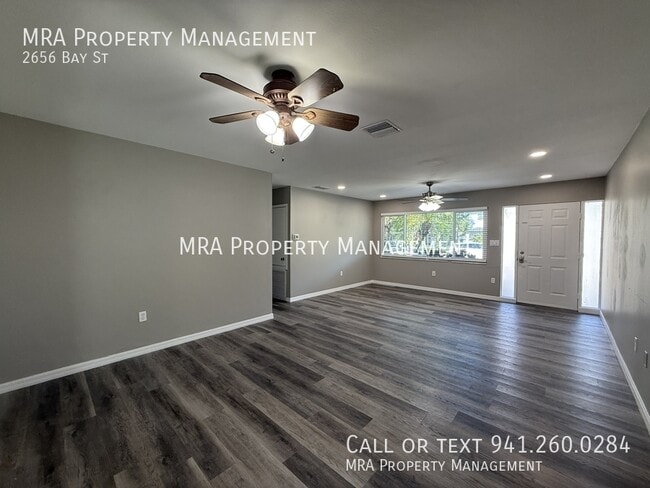 Building Photo - 2656 Bay St