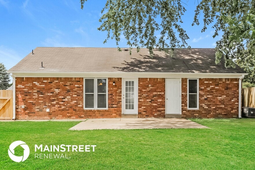 Building Photo - 10089 Riggan Dr