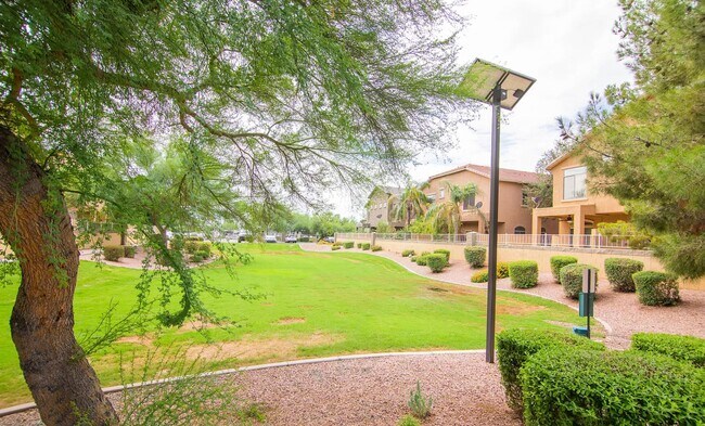 Building Photo - 2150 E Bell Rd