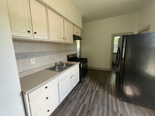 Building Photo - New Listing !!!