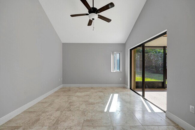 Building Photo - 143 Cape Pointe Cir