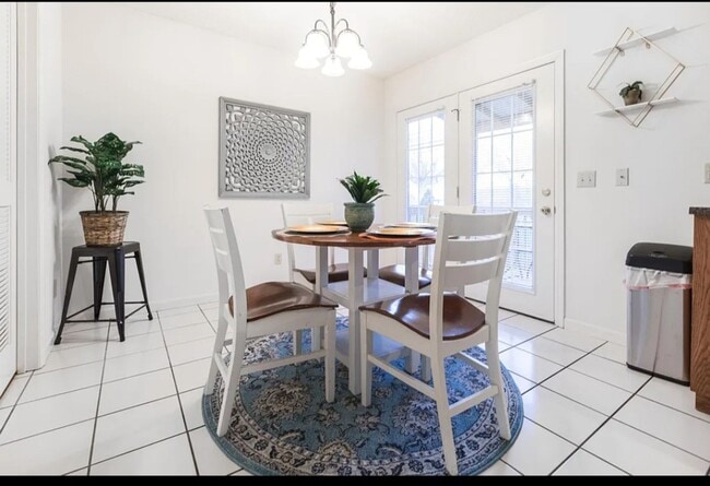 Building Photo - Dominion Townhomes for Rent