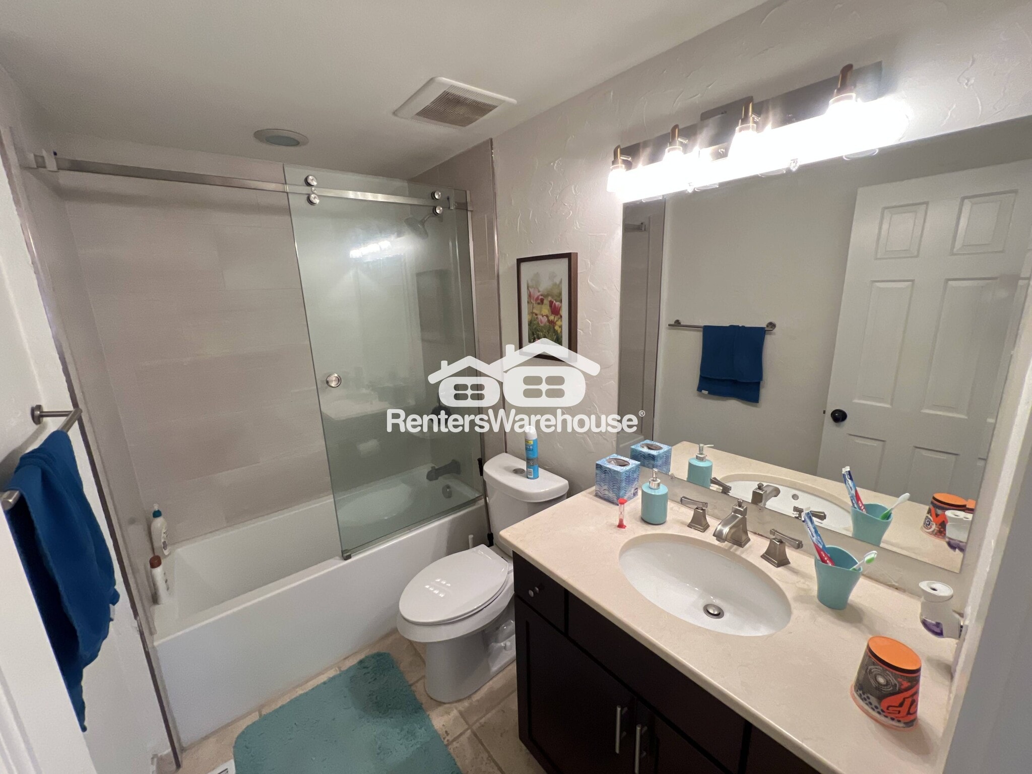 Building Photo - 8066 S Rosemary Ct