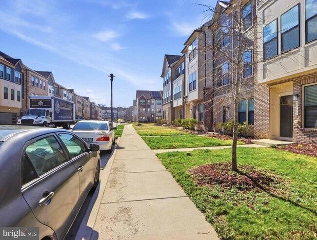 Building Photo - 3289 Watershed Blvd