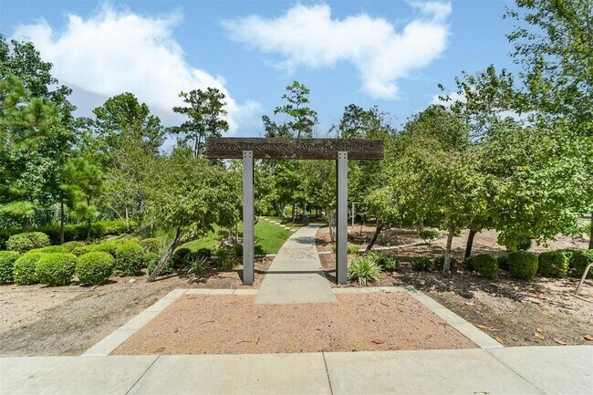 Building Photo - 28289 Emerald Bnd