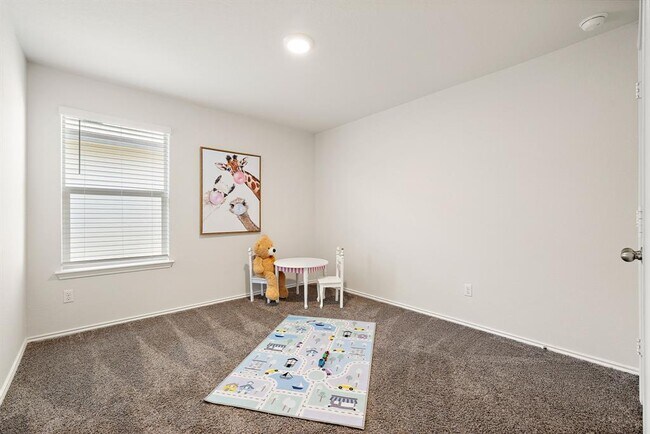 Building Photo - 1944 T H Johnson Dr