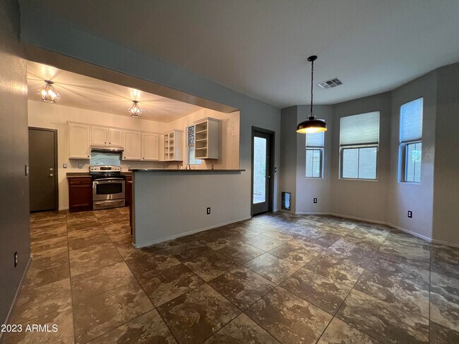 Building Photo - 4364 E Rosemonte Dr