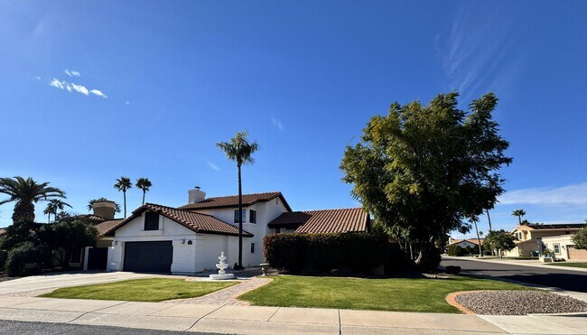 Building Photo - BEAUTIFUL 3 BEDROOM 3 BATH CORNER LOT WITH POOL AND LARGE BACKYARD NORTH SCOTTSDALE