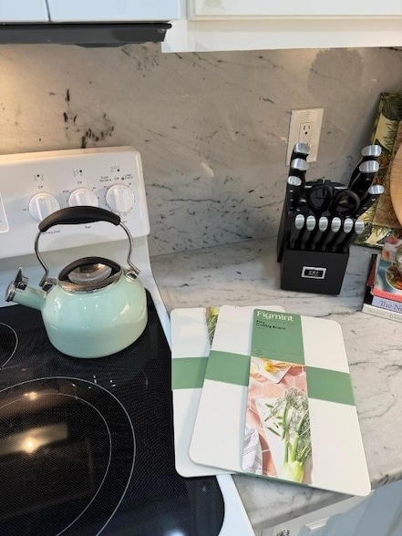 Building Photo - 9391 Bridgeport Dr