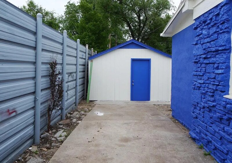 Building Photo - 5202 N Rockwell Ave