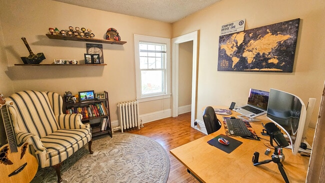 Bedroom 2 - 904 20th Ave SE