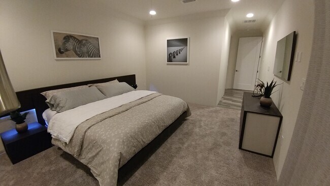 Master Bedroom - 5928 Mafraq Ave NW