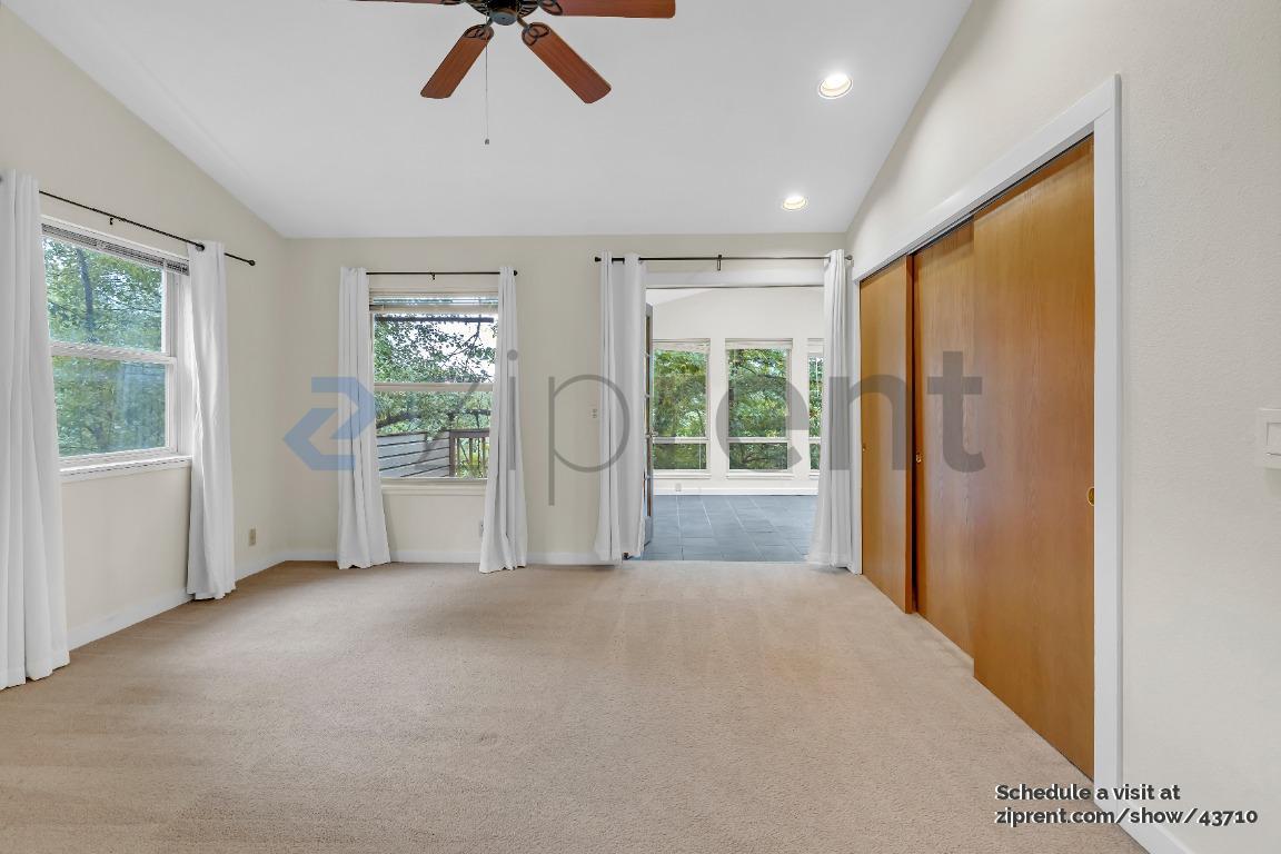 Building Photo - 1236 SW 58th Ave