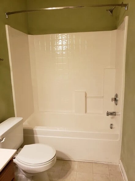 Building Photo - Room in Townhome on McGoogan Ln