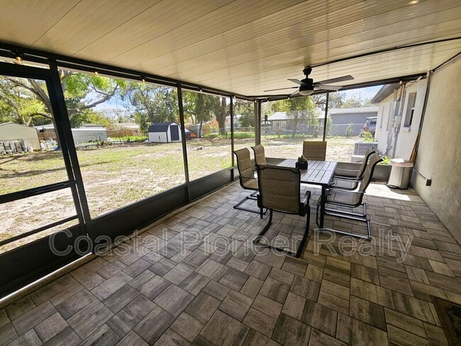 Building Photo - 8711 N Wick Pl