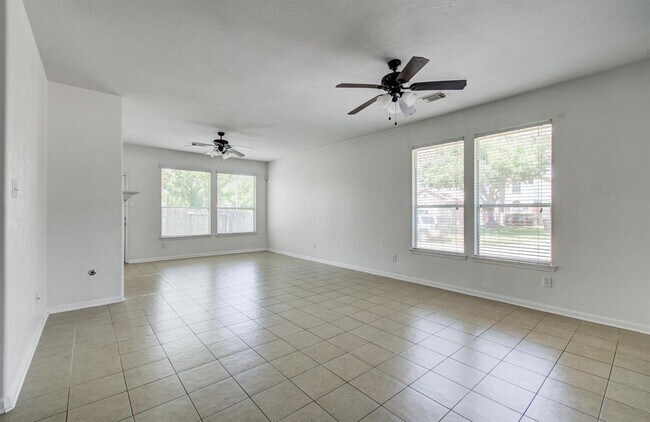 Building Photo - 7547 Oakwood Canyon Dr