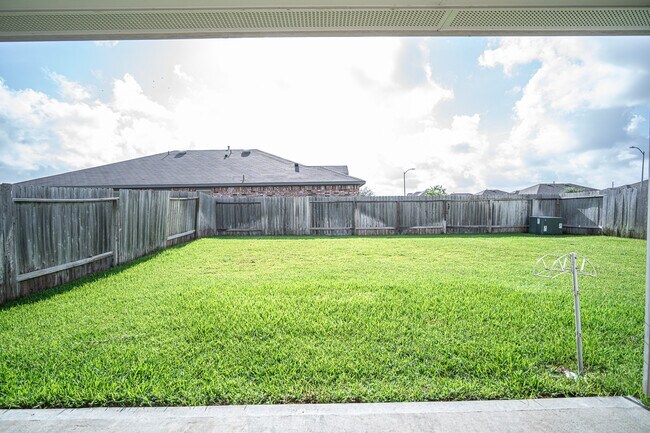 Building Photo - 5234 Greenwood Smt Trl