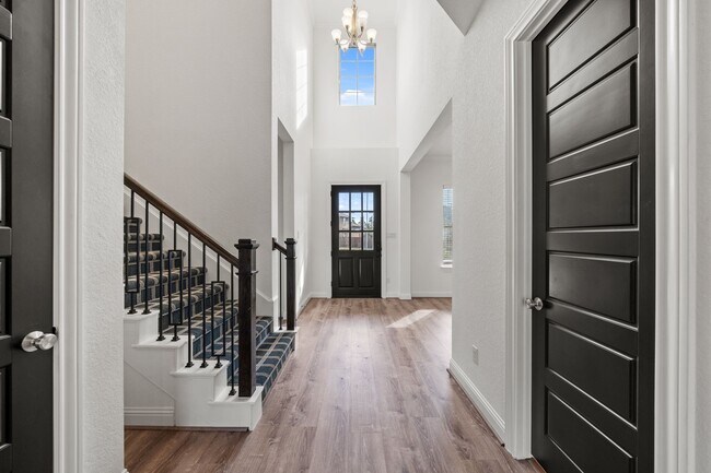 Building Photo - 18935 Wild Thornberry Dr