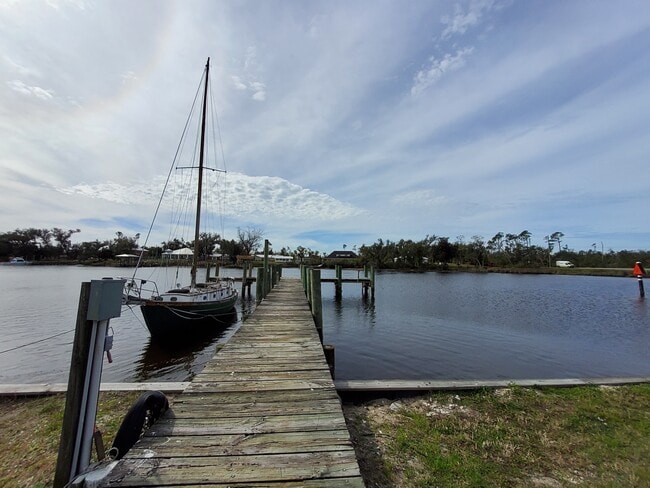 Building Photo - 7402 Hwy 2302