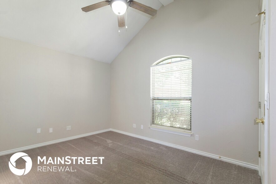 Building Photo - 17112 Bridle Ridge Cir
