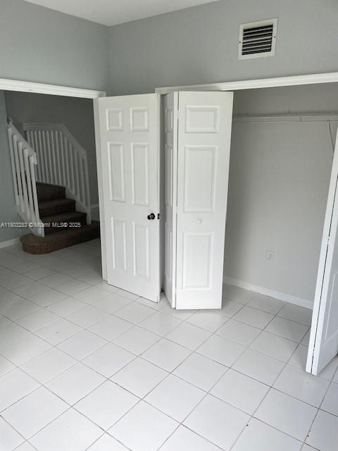 Building Photo - 1586 SE 27th Ct