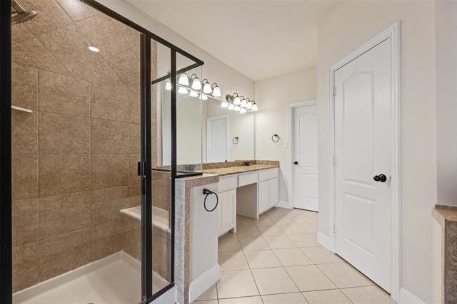 Building Photo - 2500 Rockbrook Dr