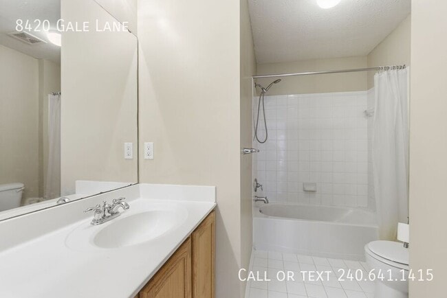 Building Photo - 8420 Gale Ln