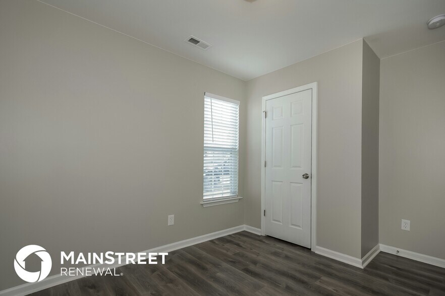 Building Photo - 3615 Joel Turner Dr