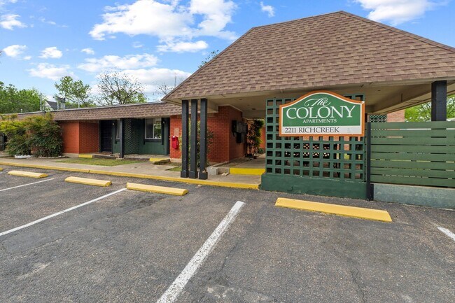 Interior Photo - The Colony