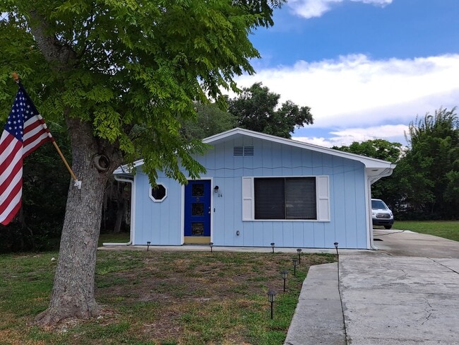 Building Photo - BETWEEN US1 & RIVER 2BR2BA FOR RENT