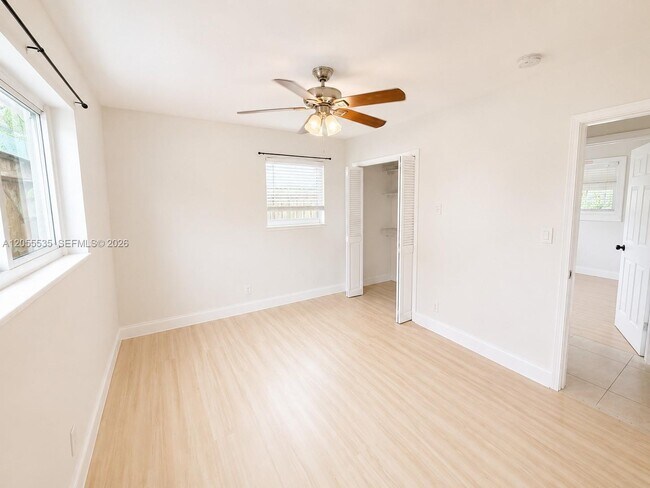 Building Photo - 3171 SW 23rd St