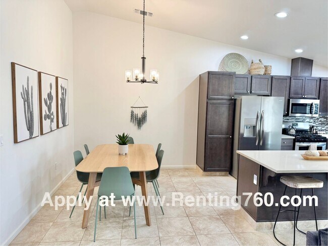 Building Photo - COMING SOON - Modern 4 Bedroom 2 Bathroom Home In Storey Park!
