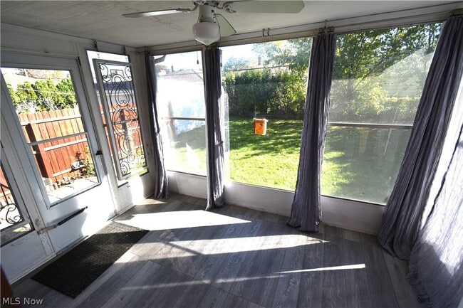 Building Photo - 2761 Forestview Ave