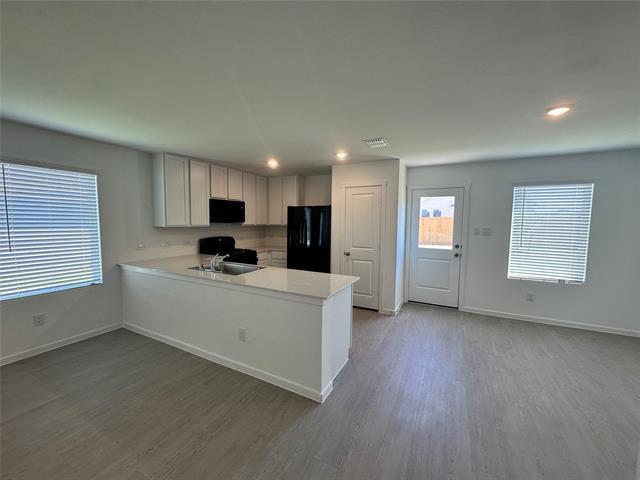Building Photo - 3800 Chambray Dr