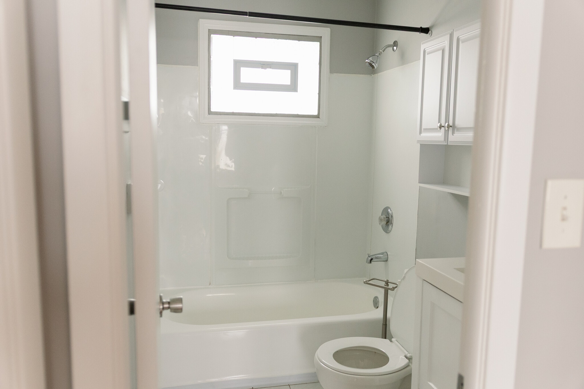 Building Photo - 12302 Milligan Ave