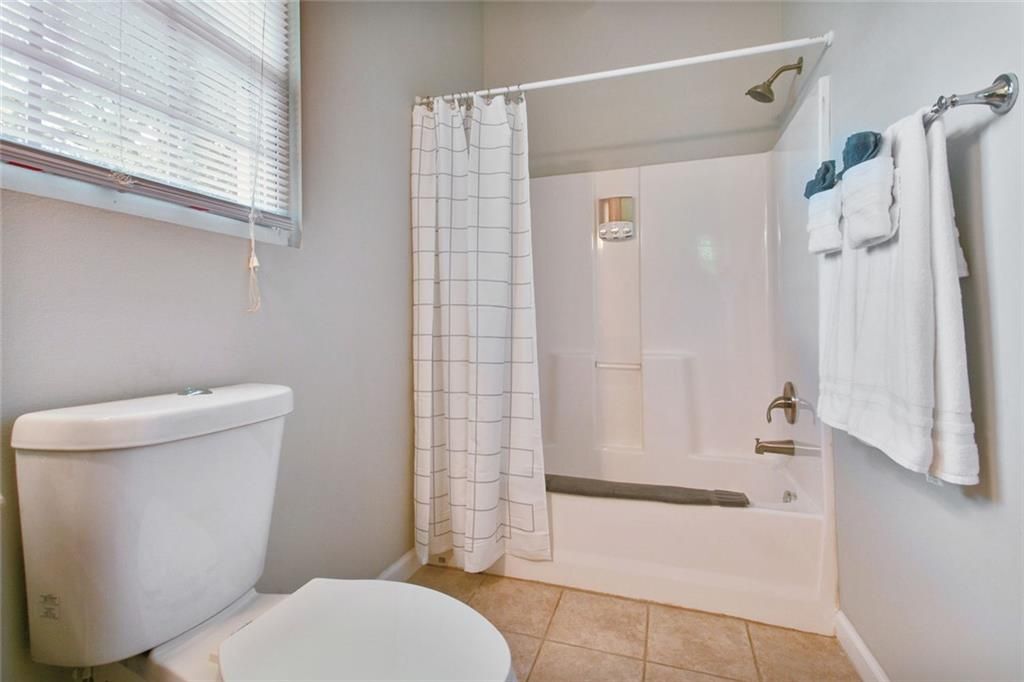 Building Photo - 99 Ericson St SE