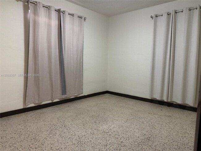 Building Photo - 251 SW 69th Ave