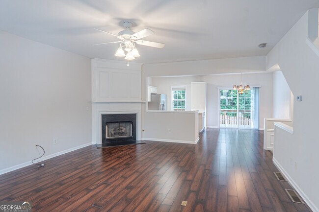 Building Photo - 3423 Lathenview Ct