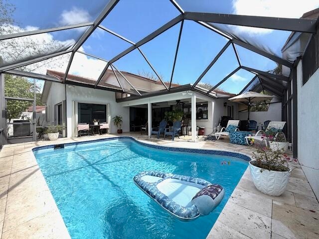 Building Photo - 665 Hollows Cir