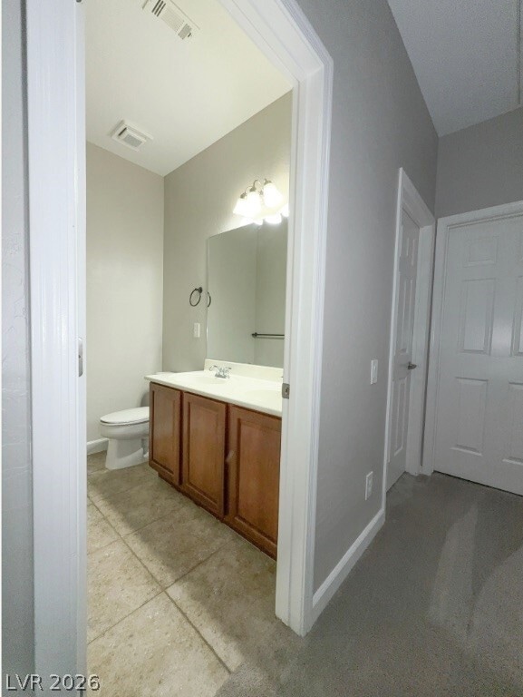 Building Photo - 2213 Bon Papa Ct