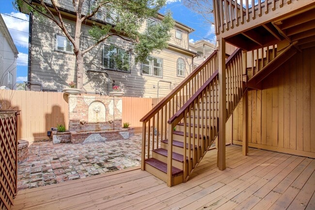 Building Photo - 6638 Minola St
