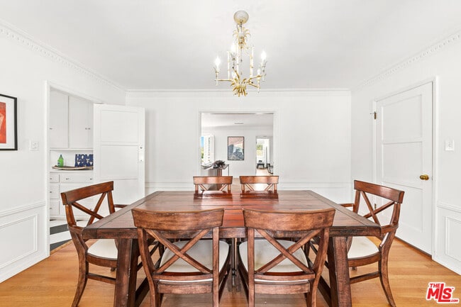 Building Photo - 475 21st St